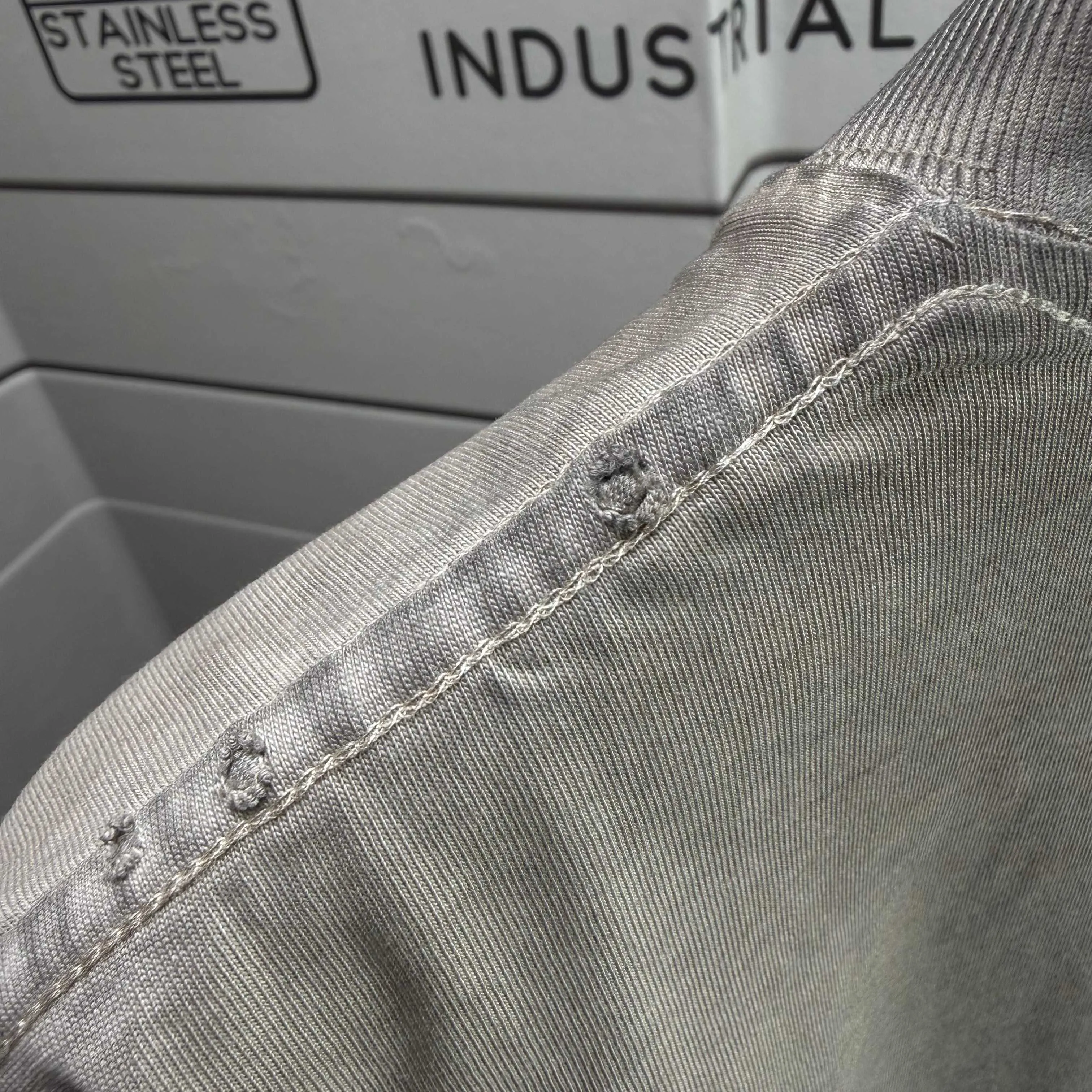 P160 Ston* islan* 石*岛 2025 autumn and winter new style Washed and worn 320g round neck short-sleeved tee Unisex loose version Color: Washed black Washed white Washed gray Brown Size: S M L XL XXL Size: S (90-130 pounds) M (120-150 pounds) L (140-165 pounds) (160-180 catties) XXL (180-210 catties)